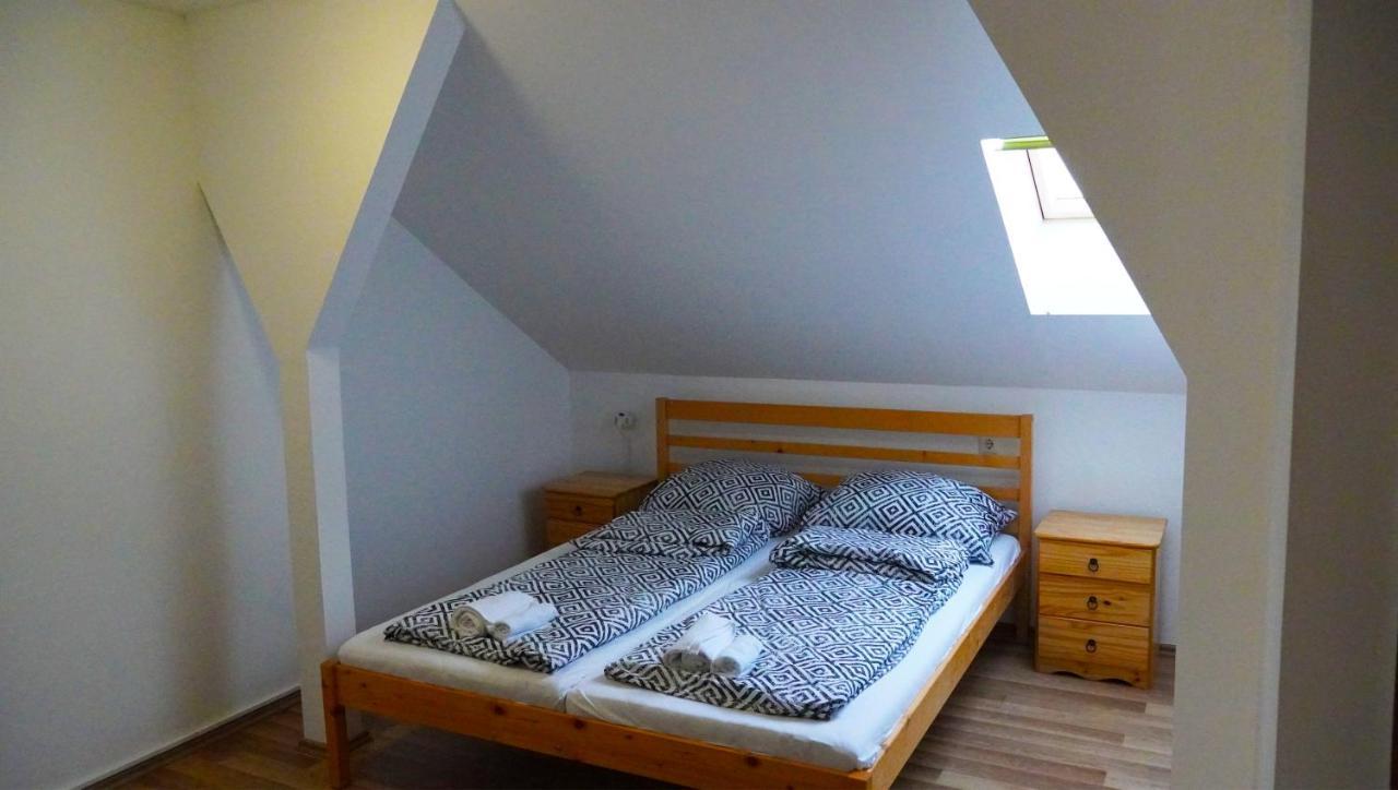 Pajkos Póni Vendégház Miskolc Extérieur photo